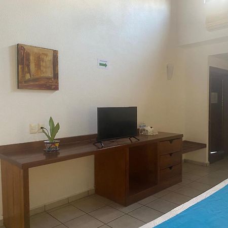 Hotel Pez Vela Manzanillo Exteriér fotografie