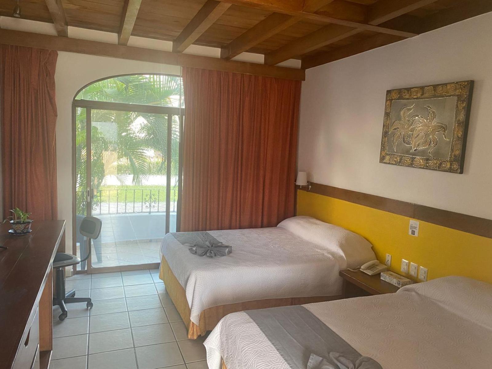 Hotel Pez Vela Manzanillo Exteriér fotografie